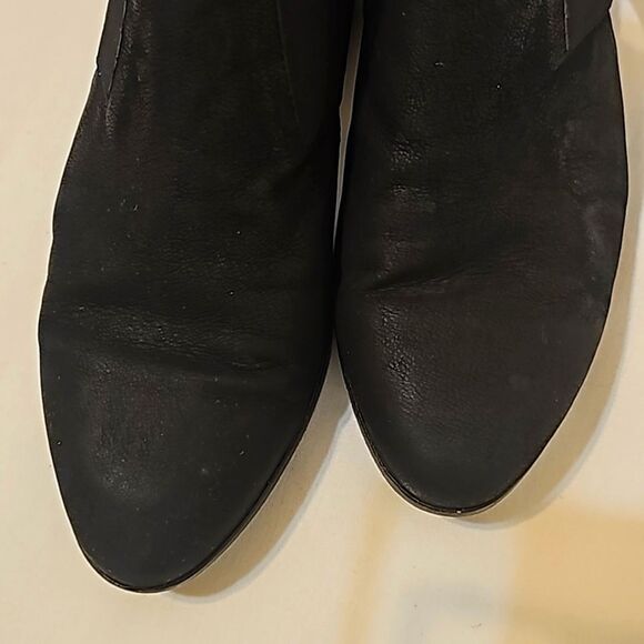 Eileen fisher black suede pull on boots booties round toe 9 - Picture 5 of 5
